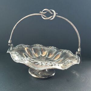 Antique H.O Rogers silver co. Quadruple silver plate tray/brides basket